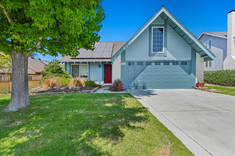 9908 Knollview Dr in Spring Valley, CA - Building Photo