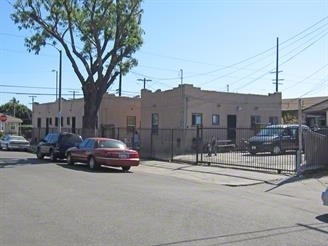 1553 E Vernon Ave in Los Angeles, CA - Building Photo - Building Photo