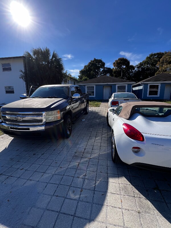 1311 Emerald Terrace in Fort Pierce, FL - Foto de edificio - Building Photo