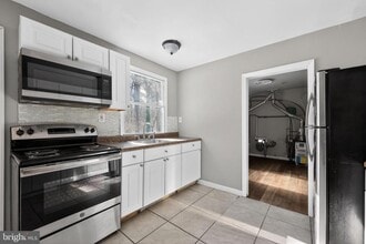 17 Bonnie Ln in Willingboro, NJ - Building Photo - Building Photo