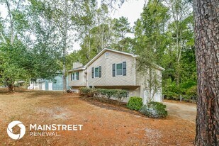 4750 Spring Gate Dr in Powder Springs, GA - Building Photo