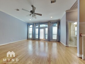 1511 Paige St in Houston, TX - Building Photo - Building Photo