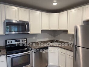 808 7th Ave S in Moorhead, MN - Foto de edificio - Building Photo