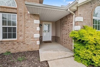 1901 SW Columbus Rd in Bentonville, AR - Building Photo - Building Photo