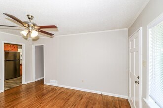 4815 Marcel Ave in Memphis, TN - Building Photo - Building Photo