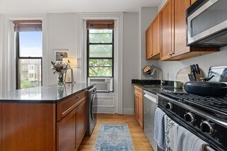 32 Yarmouth St in Boston, MA - Building Photo - Building Photo