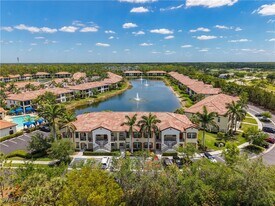 15098 Palmer Lake Cir in Naples, FL - Building Photo
