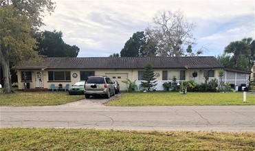 5036 Gulf Dr in New Port Richey, FL - Building Photo - Other