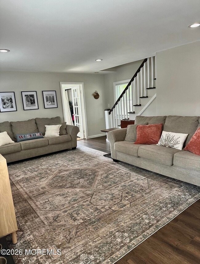 531 Morningside Ave in Union Beach, NJ - Building Photo - Building Photo