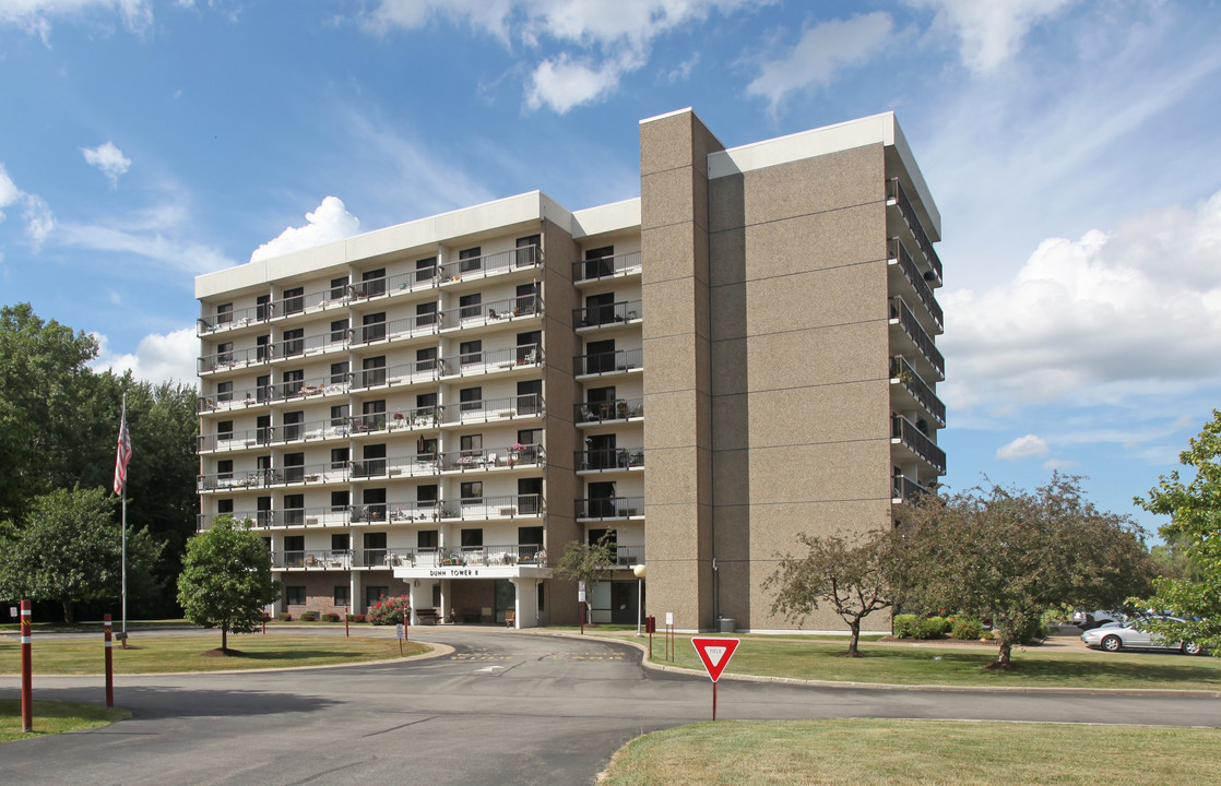 Dunn Tower II in Rochester, NY - Foto de edificio