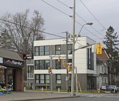 1398 Bayview Ave in Toronto, ON - Building Photo