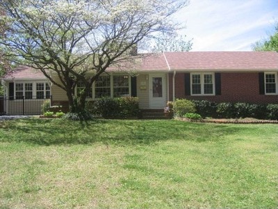 4100 Castlewood Rd in Charlotte, NC - Building Photo - Building Photo