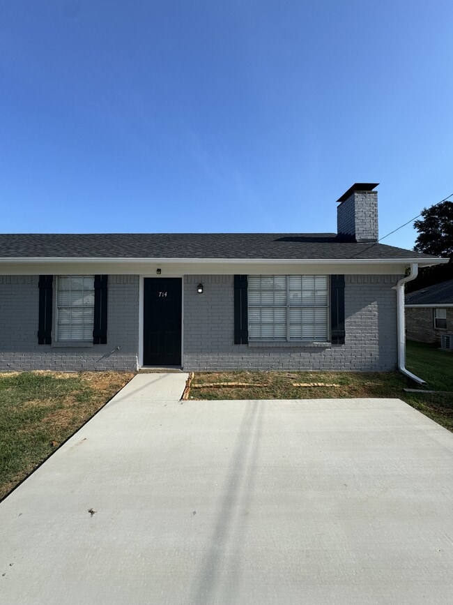 714 McClenny Dr in Tyler, TX - Building Photo - Building Photo