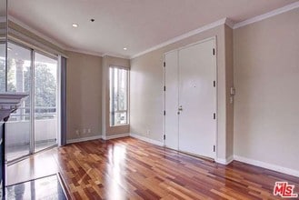 3603 Dunn Dr, Unit 102 in Los Angeles, CA - Building Photo - Building Photo