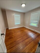 593 Plank Rd in Waterbury, CT - Building Photo - Building Photo