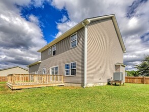610 Flybridge Ln in Beaufort, NC - Building Photo - Building Photo