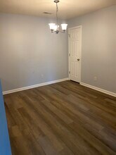 802 Moultrie Ct in Greensboro, NC - Building Photo - Building Photo