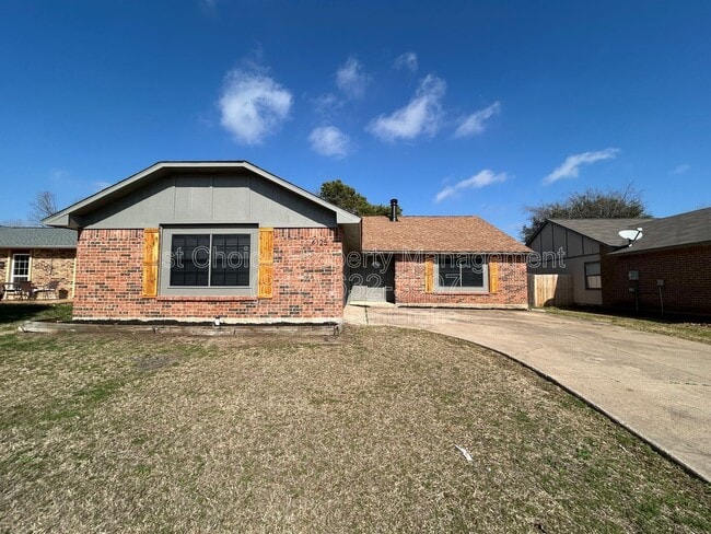 4125 Silverberry Ave in Fort Worth, TX - Building Photo - Building Photo
