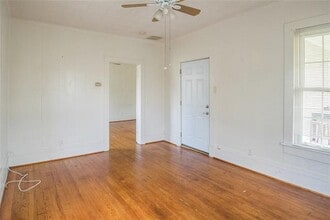 1017 Collier St in Denton, TX - Building Photo - Building Photo