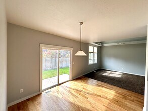 2107 4th St N in Nampa, ID - Building Photo - Building Photo
