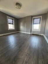 300 W Coulter St in Philadelphia, PA - Building Photo - Building Photo