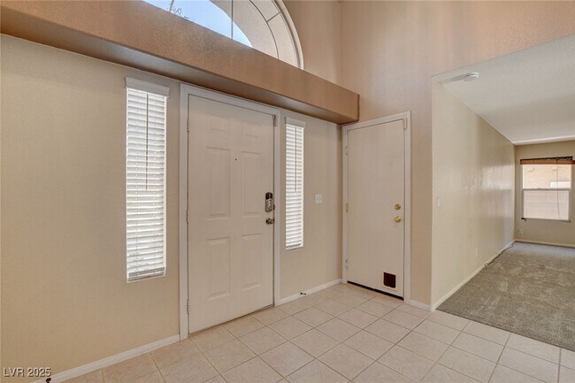 10261 Gaeta Pl in Las Vegas, NV - Foto de edificio - Building Photo