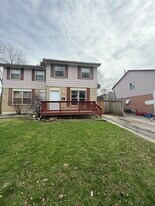 3 Bedroom  Home * London NORTH *  Finished Basement | Fenced Yard | Available NOW in London, ON - Building Photo