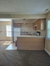 124 Crain Ave in Kent, OH - Building Photo - Building Photo