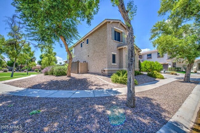 4564 S Maverick Ct in Gilbert, AZ - Building Photo - Building Photo