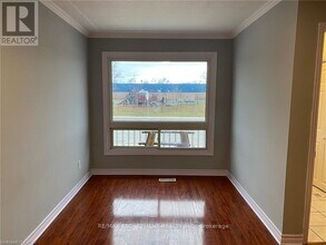 11 Parkdale Ave S in Hamilton, ON - Building Photo - Building Photo