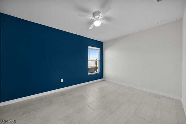 property at 614 SW 3rd Ct