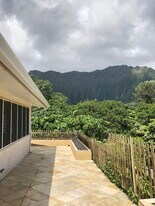 45-553 Ualani Pl, Unit D in Kaneohe, HI - Building Photo