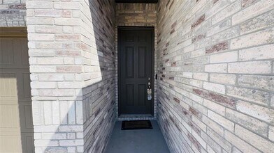 2512 Wheeler Ave in Aubrey, TX - Building Photo - Building Photo