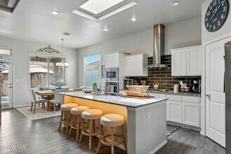 12436 Knightsbridge Dr in Horizon City, TX - Building Photo - Building Photo