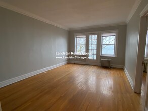 1053 W Pratt Blvd, Unit 3B in Chicago, IL - Building Photo - Building Photo