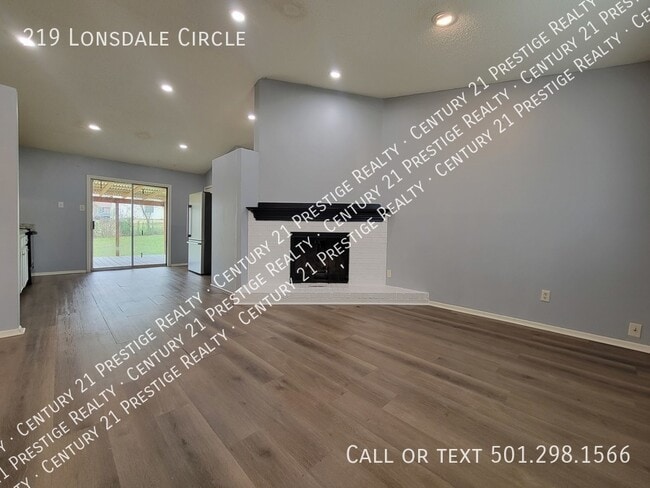 219 Lonsdale Cir in Jacksonville, AR - Building Photo - Building Photo