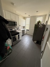 28 Thorne St in Jersey City, NJ - Building Photo - Building Photo