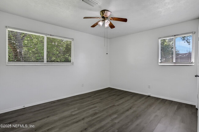 2023 Betsy Dr in Jacksonville, FL - Building Photo - Building Photo