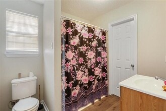 8311 Livingston Ave in Chalmette, LA - Building Photo - Building Photo