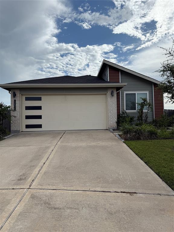 property at 12534 Newport Arch Ln