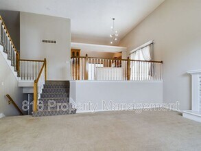 510 Shannon Ave in Smithville, MO - Building Photo - Building Photo