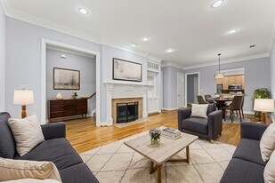 6839 Staffordshire Blvd in Houston, TX - Building Photo