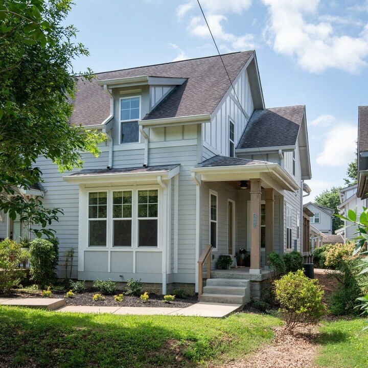 300C Tillman Ln in Nashville, TN - Building Photo