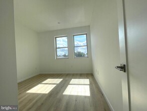 7248 Rising Sun Ave in Philadelphia, PA - Building Photo - Building Photo
