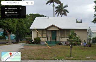 1947 Bacom Point Rd in Pahokee, FL - Building Photo