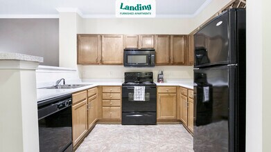 3311 Horse Pen Creek Rd-Unit -3305-2C.915002 in Greensboro, NC - Building Photo - Building Photo