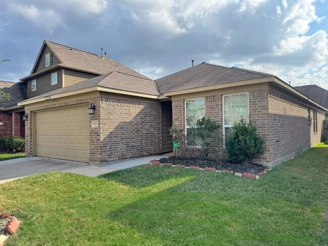 18323 Spruce Tree Line Trl in Houston, TX - Foto de edificio - Building Photo