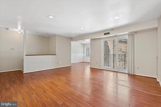 3204 Delaire Landing Rd in Philadelphia, PA - Building Photo - Building Photo