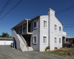 387 Vance St in Chula Vista, CA - Building Photo