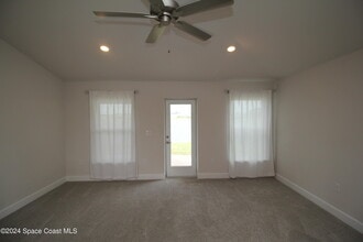 2513 Pinwherry St NW in Palm Bay, FL - Building Photo - Building Photo